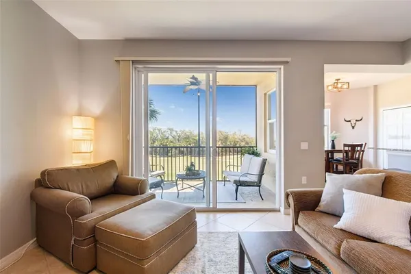 a view of a house with outdoor space