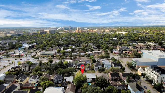 $1,800 | 2332 Sheridan Street, Unit B, Houston, TX 77030