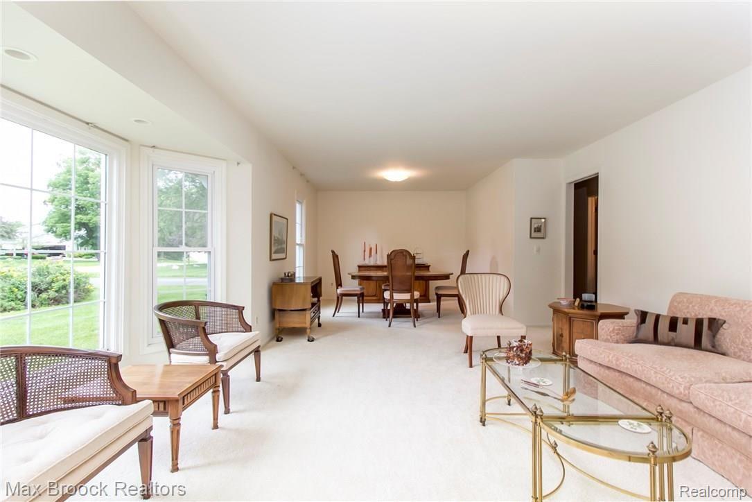 35772 Congress Road Farmington, MI 48335 - Photo 4 of 25 35772 Congress-7.jpg