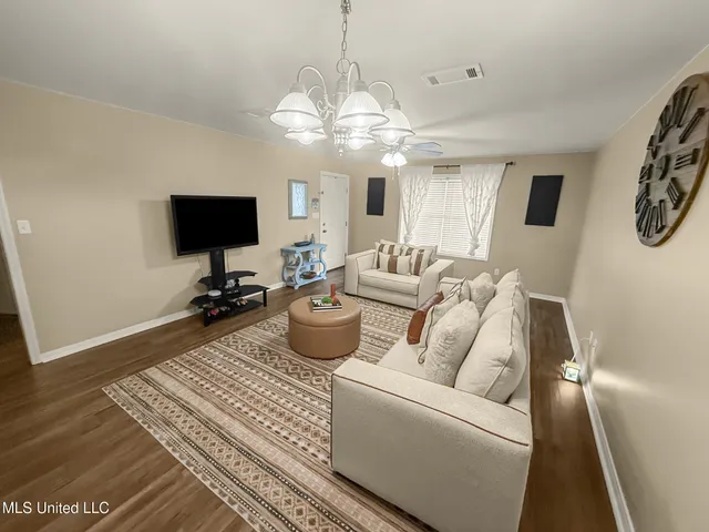 $349,500 | 6004 Gibson Road, McComb, MS 39648