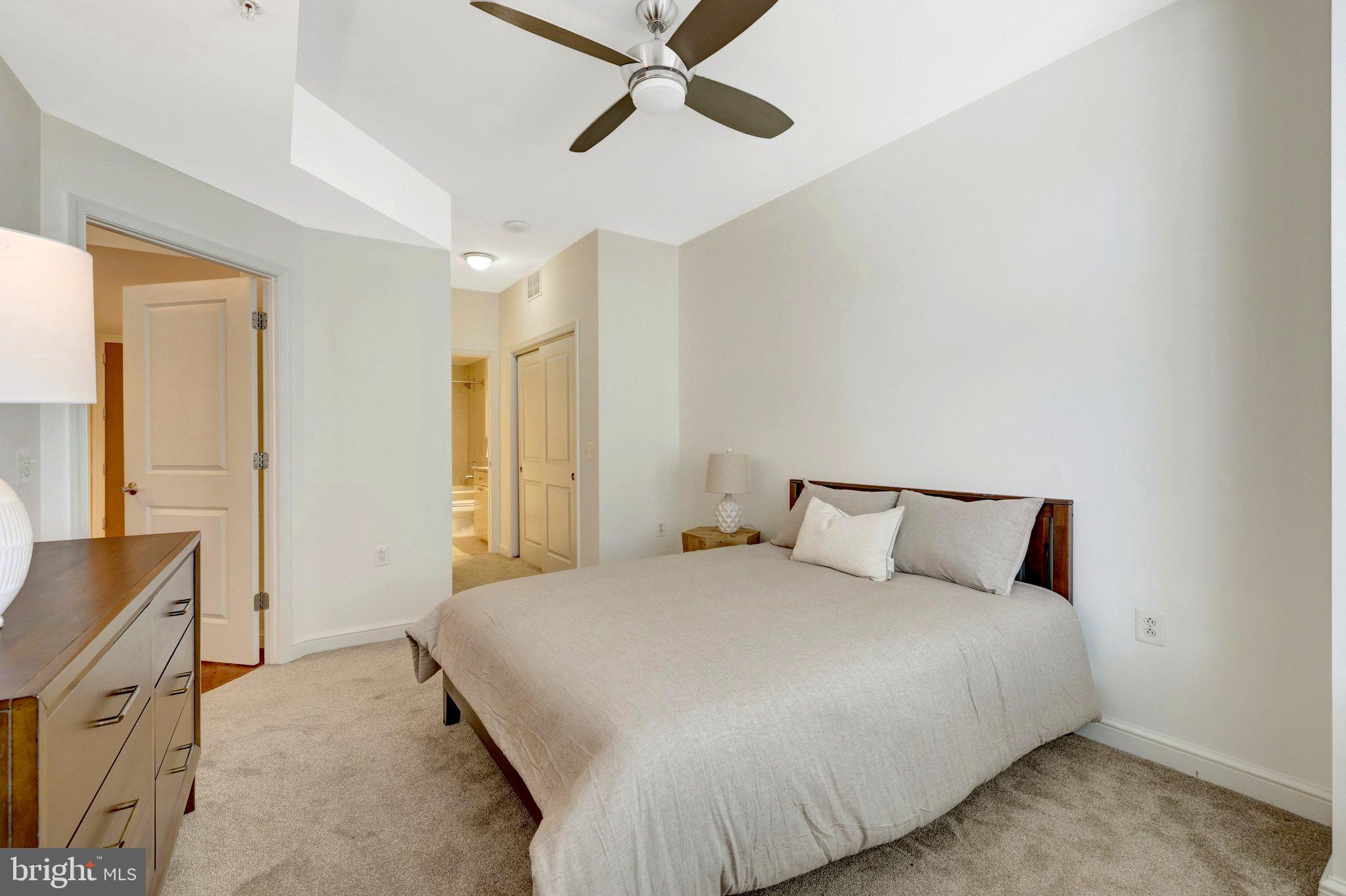 11990 Market Street, Unit 818 Reston, VA 20190 - Photo 20 of 55 BR