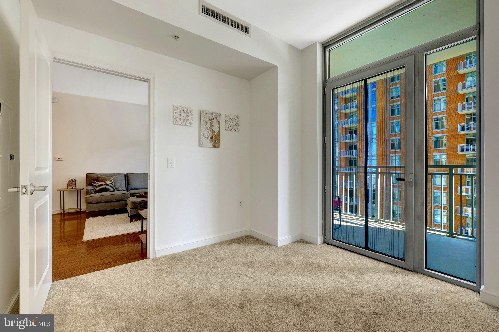 11990 Market Street, Unit 818 Reston, VA 20190 - Photo 25 of 55 Den/Office