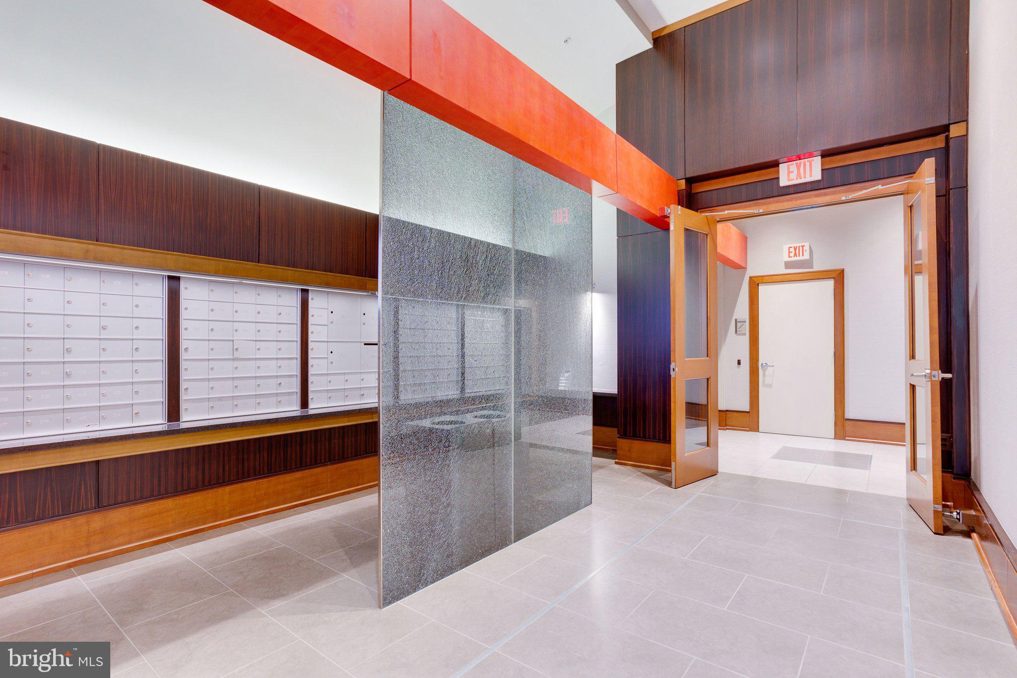 11990 Market Street, Unit 818 Reston, VA 20190 - Photo 27 of 55 Lobby/Mail Center