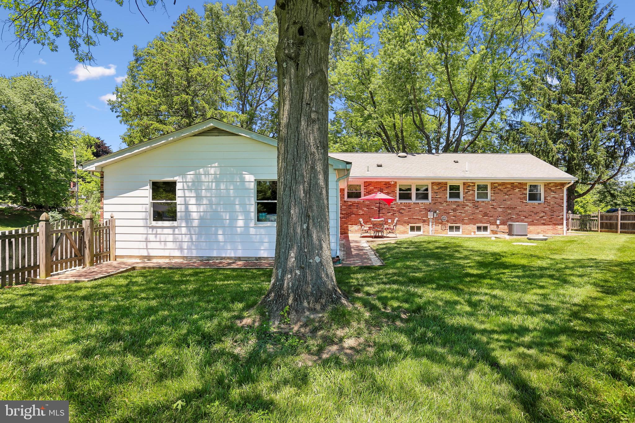 9304 Gue Road Damascus, MD 20872 - Photo 68 of 81 Level Fenced Yard