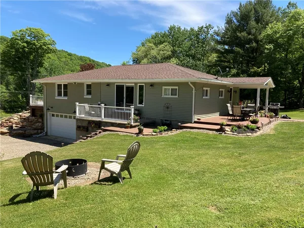 $399,900 | 12483 Sawmill Run Road, South Valley, NY 14738
