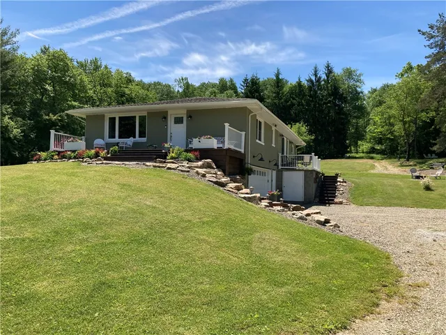 $399,900 | 12483 Sawmill Run Road, South Valley, NY 14738
