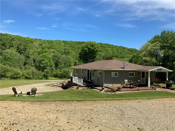 $399,900 | 12483 Sawmill Run Road, South Valley, NY 14738