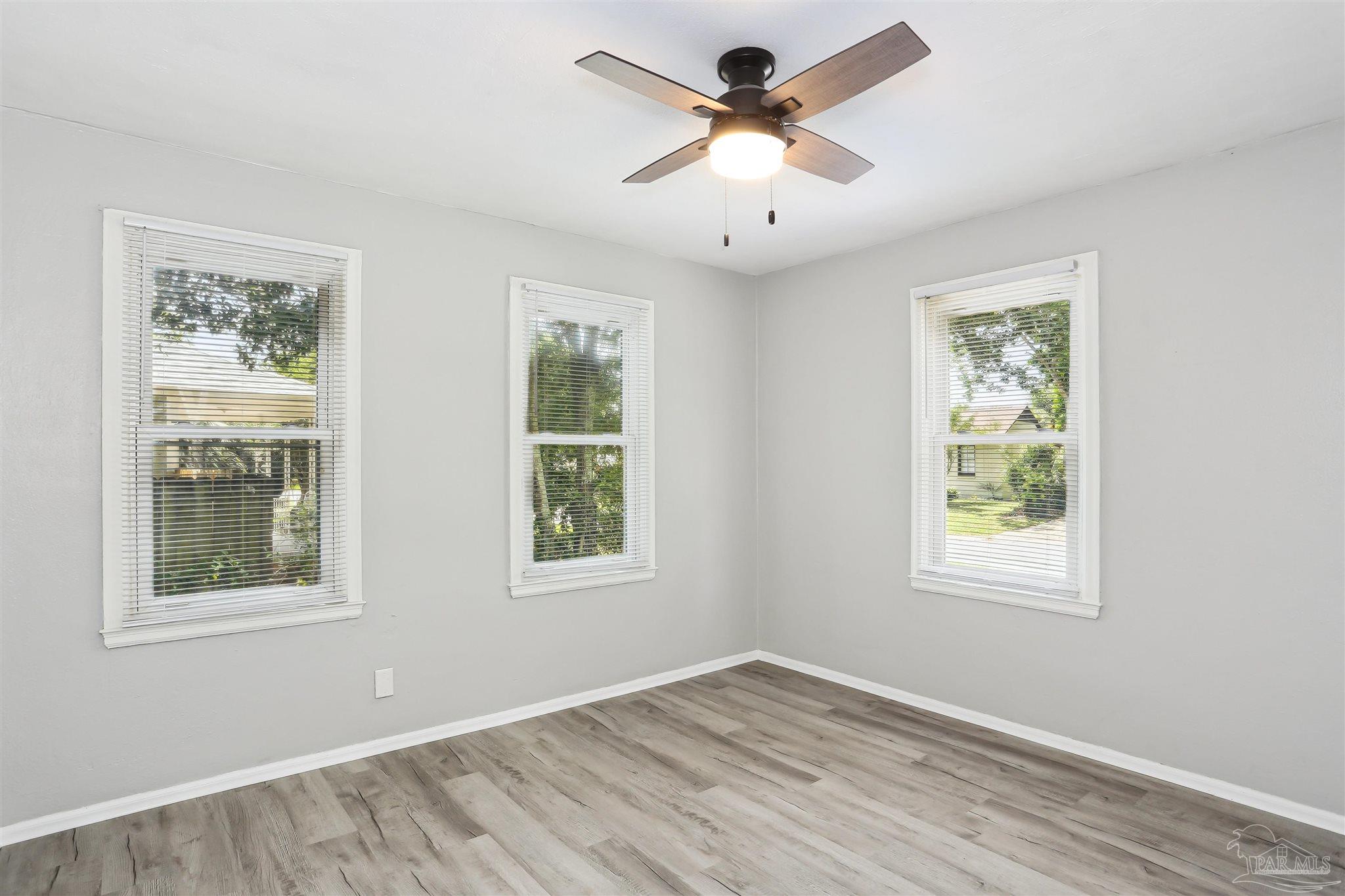 106 Payne Road Pensacola, FL 32507 - Photo 14 of 27