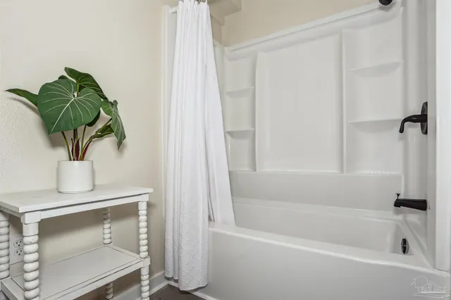 $244,900 | 106 Payne Road, Pensacola, FL 32507