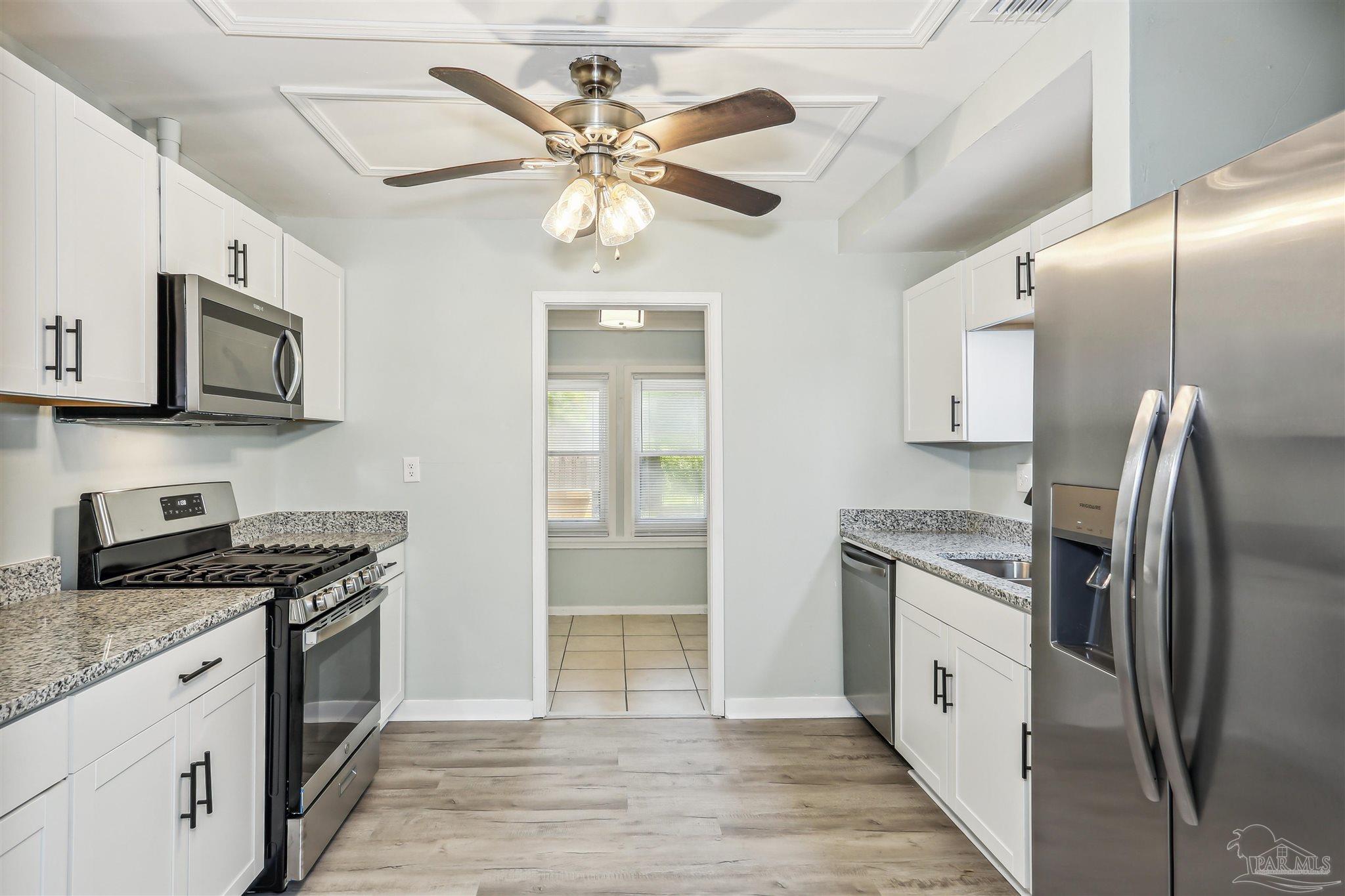 106 Payne Road Pensacola, FL 32507 - Photo 9 of 27