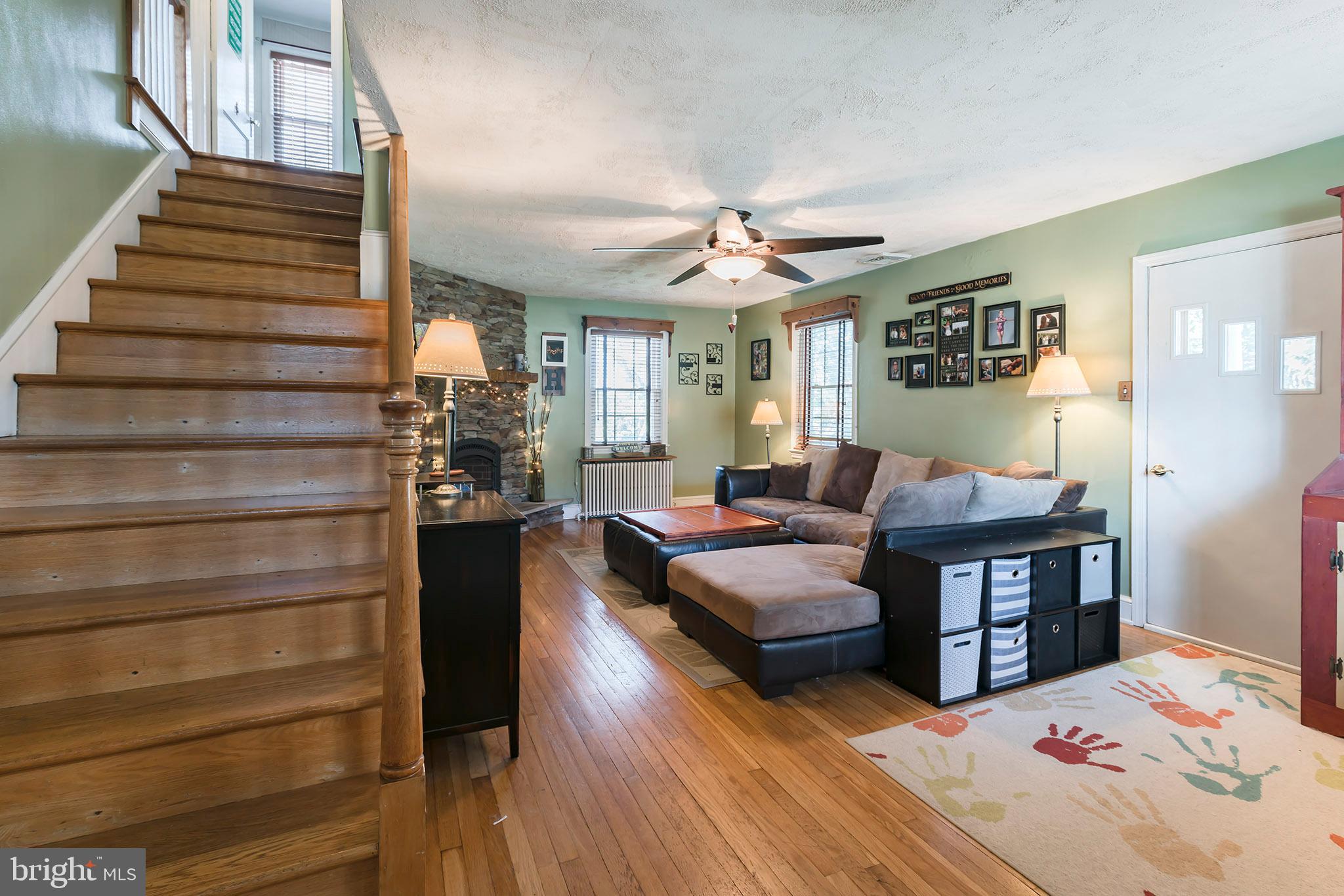 300 Hanover Road York, PA 17408 - Photo 4 of 39