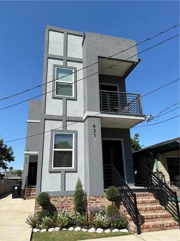 $2,400 | 431 Leboeuf Street, New Orleans, LA 70114