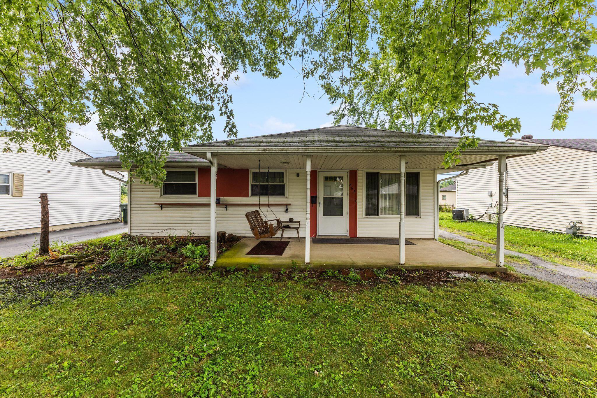 863 Bruckner Road Columbus, OH 43207 - Photo 1 of 24 1_A24A0619