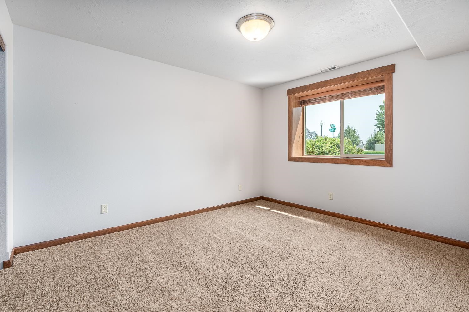 17724 East Daystar Road Spokane Valley, WA 99016 - Photo 22 of 43 Gallery Image 22