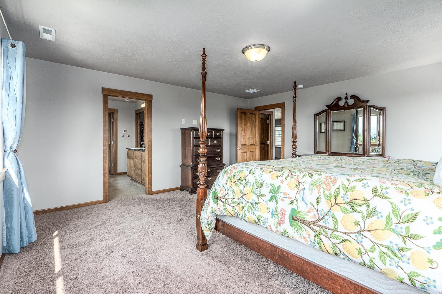 17724 East Daystar Road Spokane Valley, WA 99016 - Photo 10 of 43 Gallery Image 10