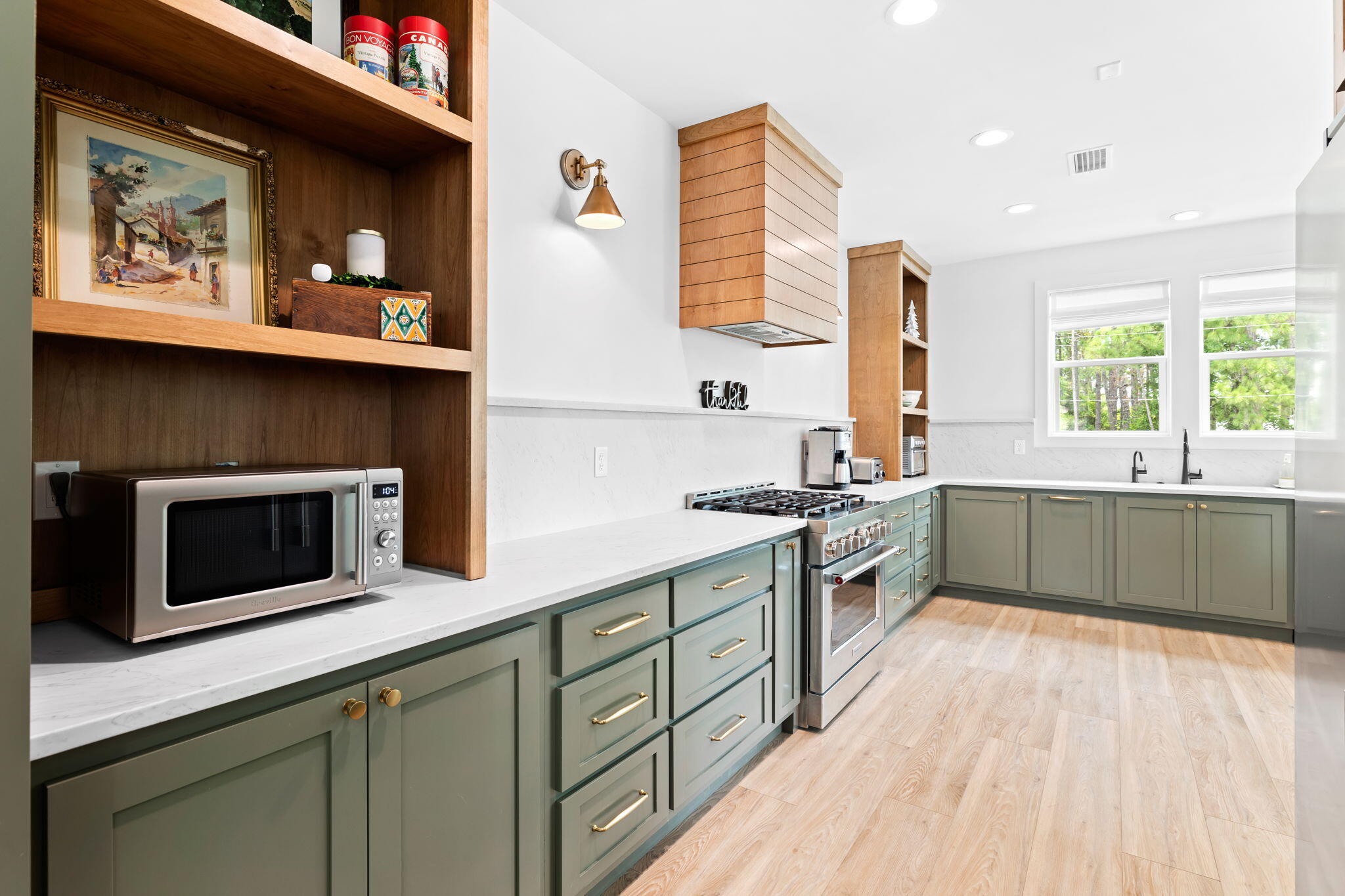 12 Sawgrass Lane Santa Rosa Beach, FL 32459 - Photo 22 of 70 a kitchen with stainless steel appliances granite countertop a sink a stove and a wooden floors