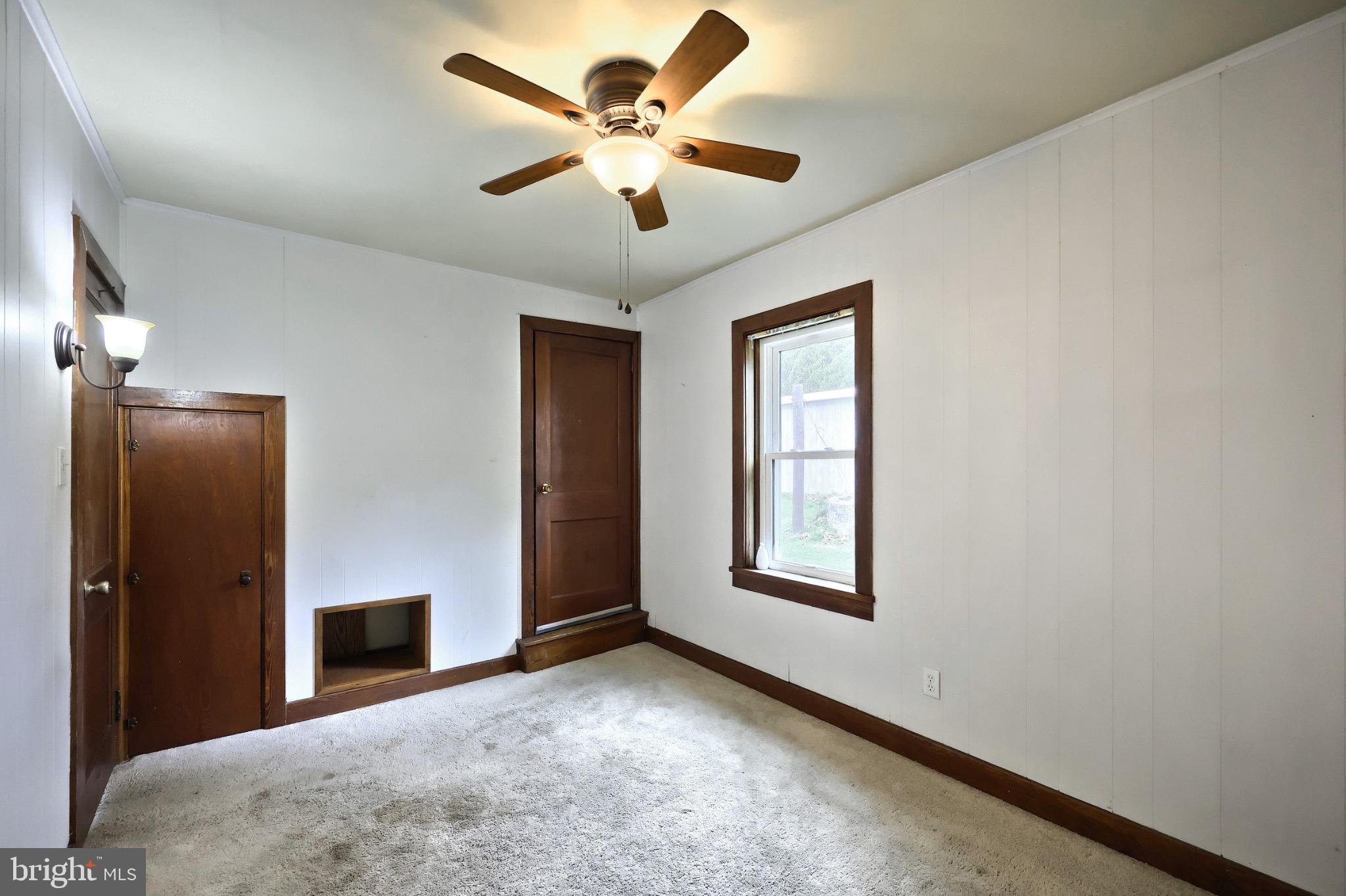 4599 Carlisle Road Gardners, PA 17324 - Photo 14 of 48 Cozy room with charming architectural details.