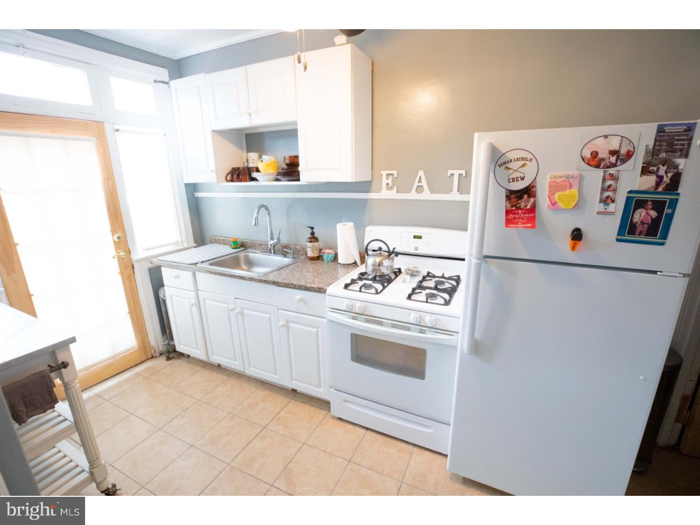 815 Atwood Road Philadelphia, PA 19151 - Photo 7 of 17 Kitchen