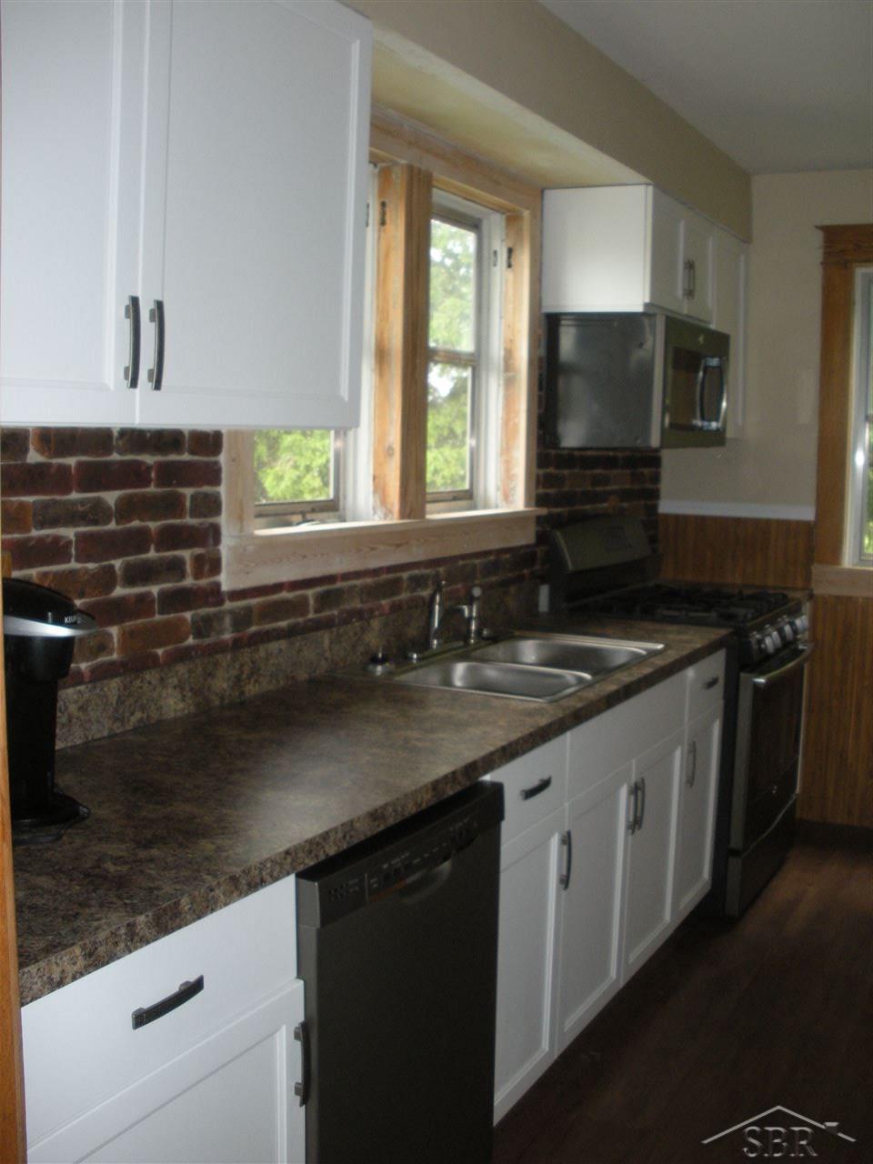 3775 Janes Road Saginaw, MI 48601 - Photo 3 of 34 31293621-2.JPG