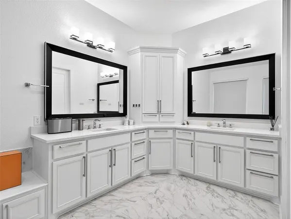 $1,770,000 | 4204 Mark Twain Boulevard, Flower Mound, TX 75022