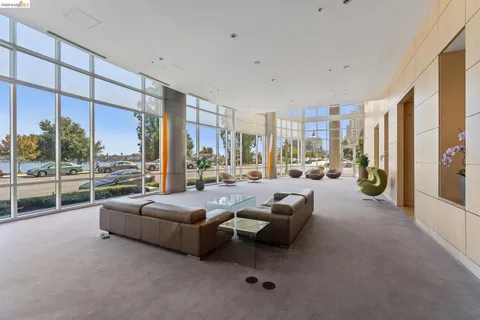 $499,000 | 1 Lakeside Drive, Unit 411, Oakland, CA 94612