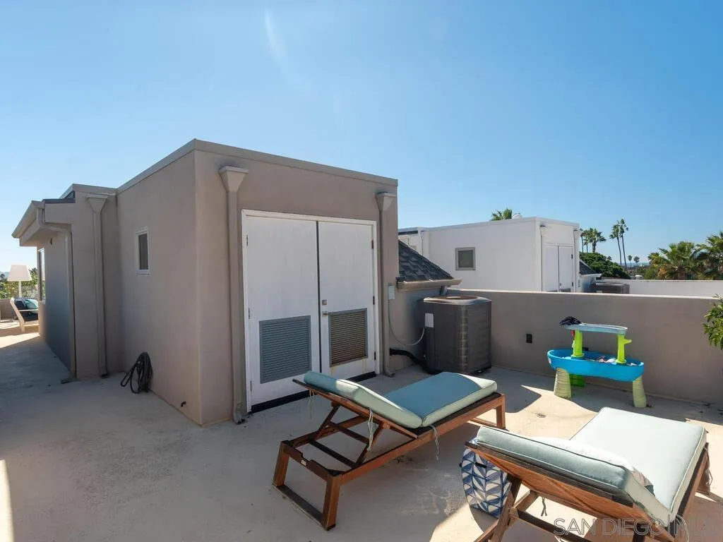 938 Opal Street San Diego, CA 92109 - Photo 44 of 70