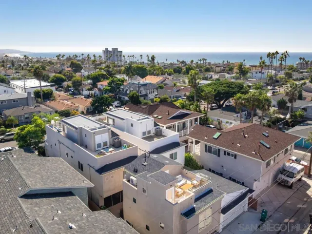 $3,195,000 | 938 Opal Street, San Diego, CA 92109