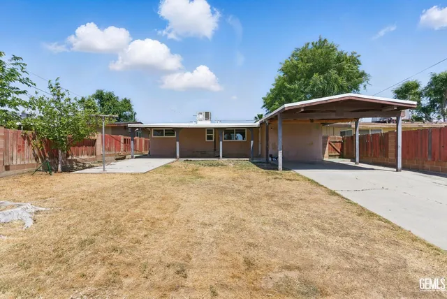 $335,000 | Undisclosed Address, Bakersfield, CA 93305