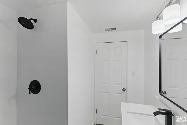 $335,000 | Undisclosed Address, Bakersfield, CA 93305