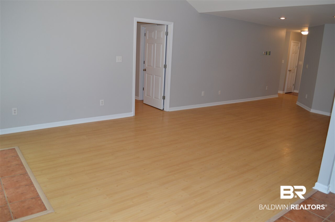 14682 Silveroaks Loop Silverhill, AL 36576 - Photo 9 of 21