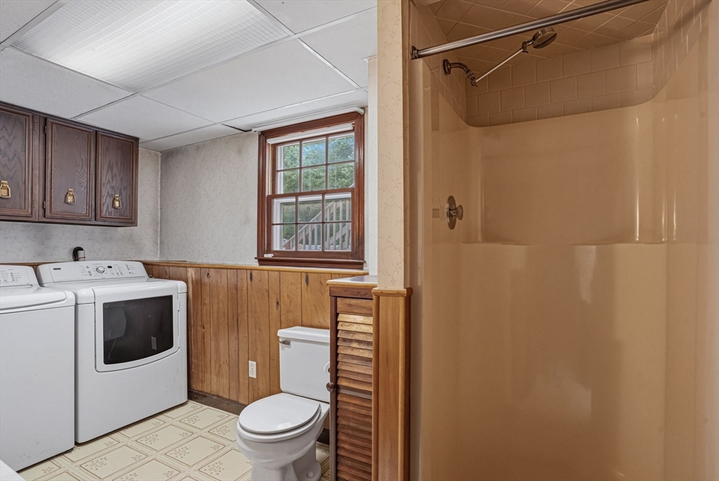 44 Tomlinson Road Attleboro, MA 02703 - Photo 29 of 35