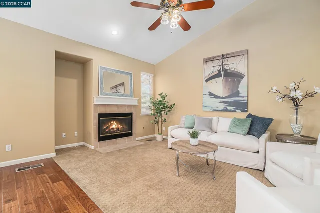 $1,300,000 | 121 St Nazaire Court, Martinez, CA 94553