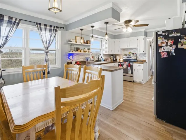 $349,999 | 739 Southwest 700th Road, Holden, MO 64040