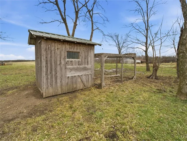 $349,999 | 739 Southwest 700th Road, Holden, MO 64040