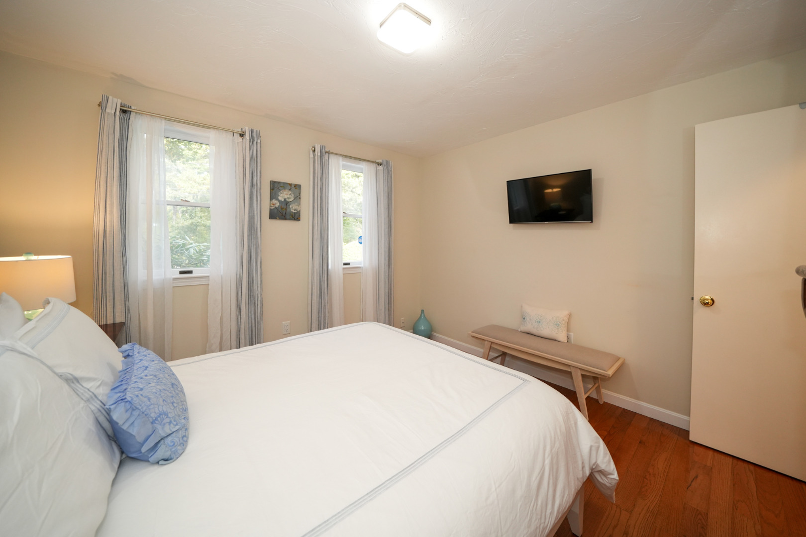 66 Barnes Road Oak Bluffs, MA 02557 - Photo 21 of 30