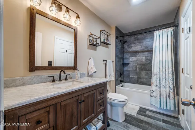 $850,000 | 103 Shore Drive, Highlands, NJ 07732