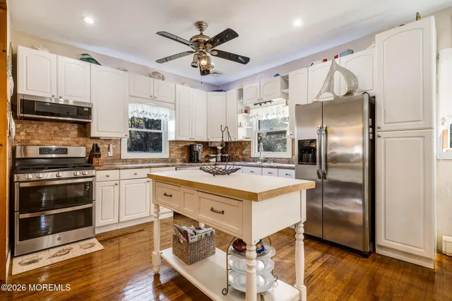 $850,000 | 103 Shore Drive, Highlands, NJ 07732