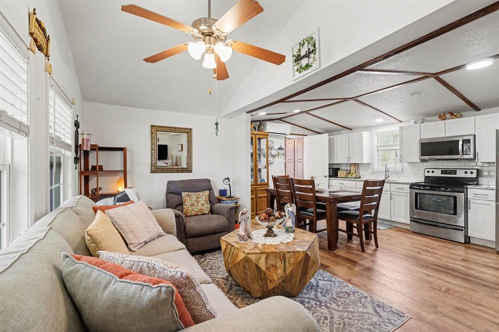 5591 County Road 920 Nevada, TX 75173 - Photo 5 of 35