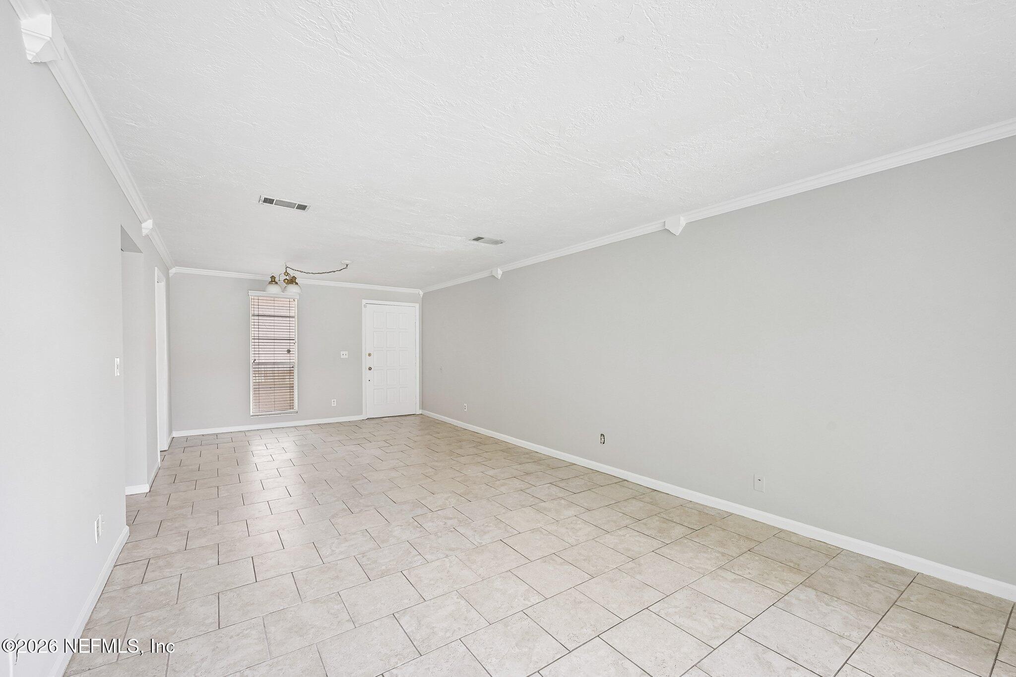 1631 El Prado Road, Unit 4 Jacksonville, FL 32216 - Photo 8 of 20 8-web-or-mls-El Prado Rd 4-S1709-008