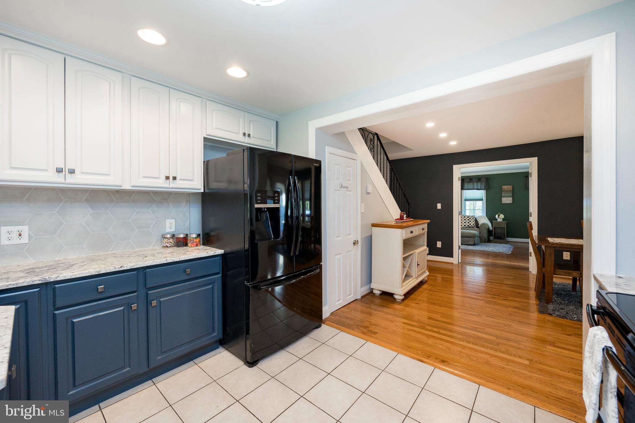 537 Church Road Eagleville, PA 19403 - Photo 11 of 55 Refrigerator Staying
