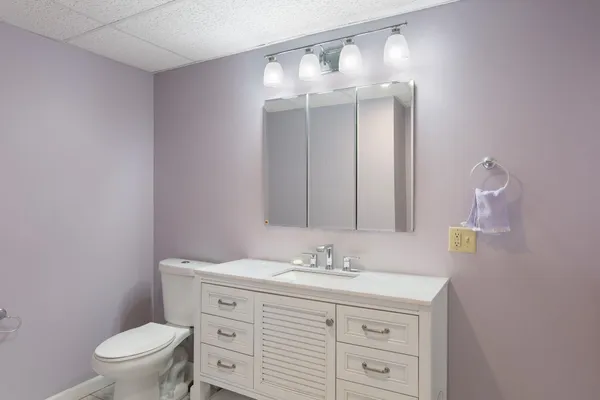 $550,000 | 72 Landmark Hill Drive, Brattleboro, VT 05301