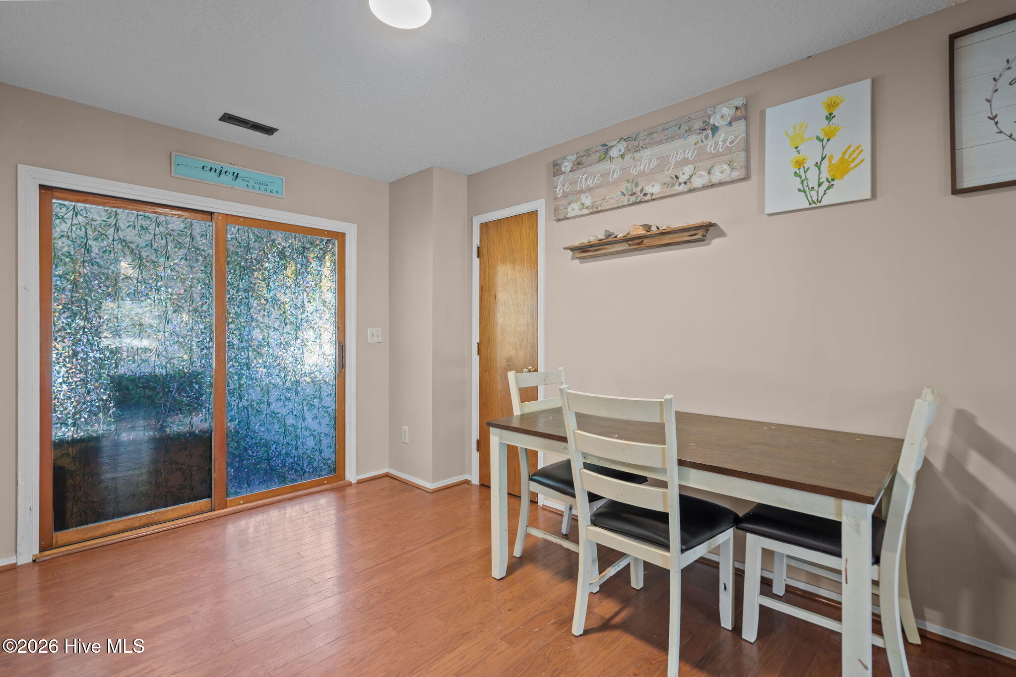7005 Quail Woods Road Wilmington, NC 28411 - Photo 13 of 34 17-web-or-mls-DSC02294