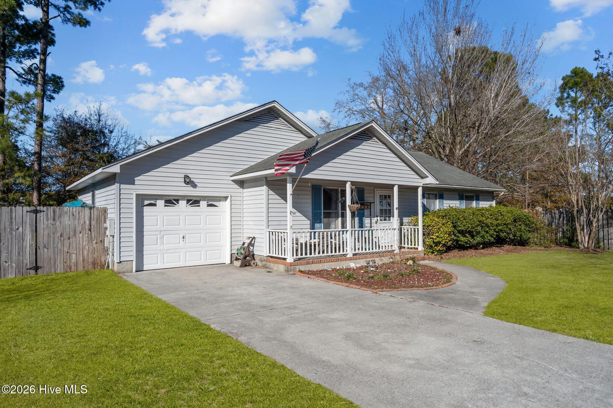 7005 Quail Woods Road Wilmington, NC 28411 - Photo 2 of 35 2-web-or-mls-DSC02341_1