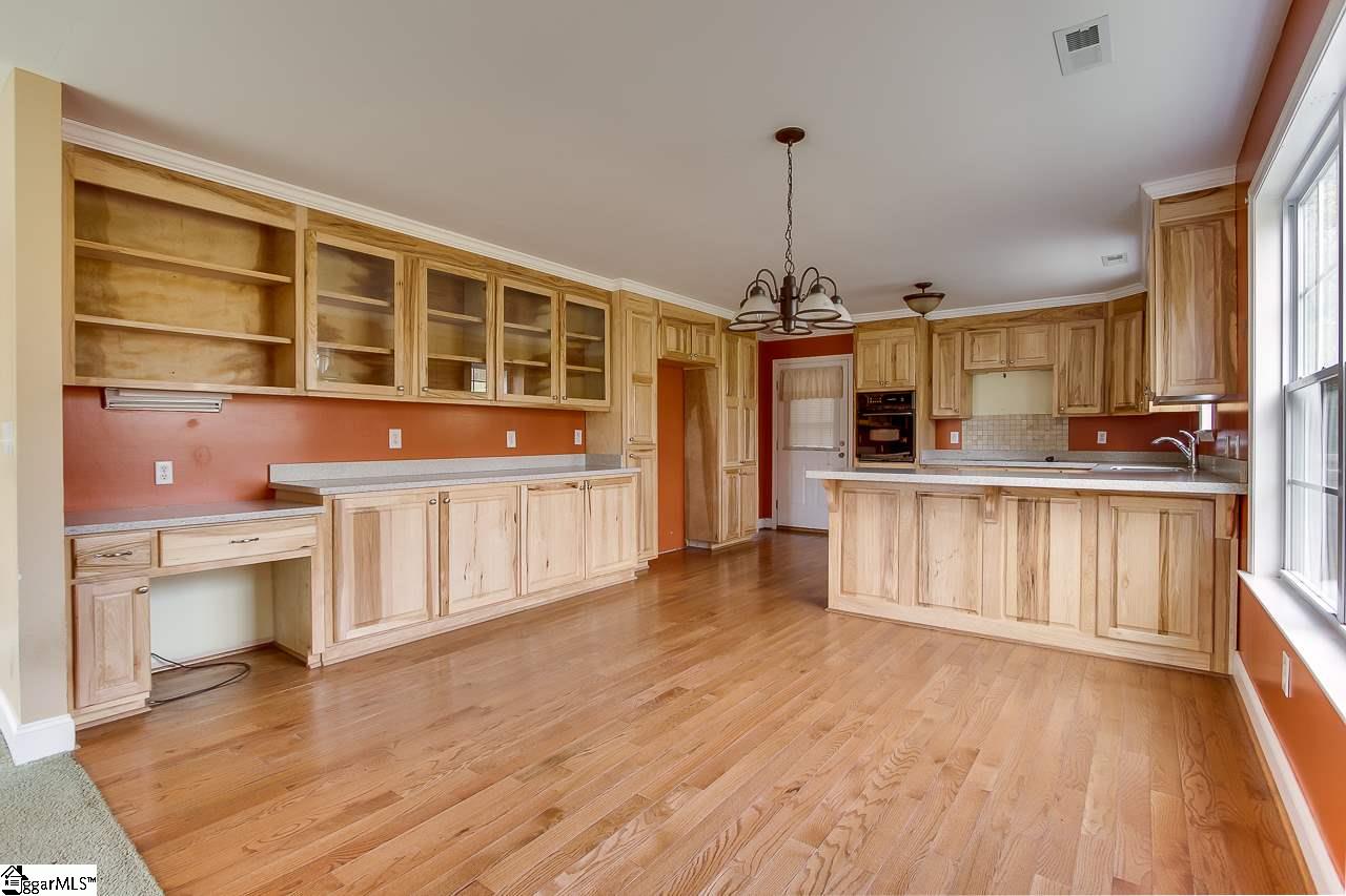 213 Sandifer Road Spartanburg, SC 29303 - Photo 13 of 31 Gallery Image 13