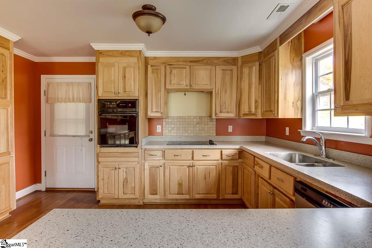 213 Sandifer Road Spartanburg, SC 29303 - Photo 17 of 31 Gallery Image 17