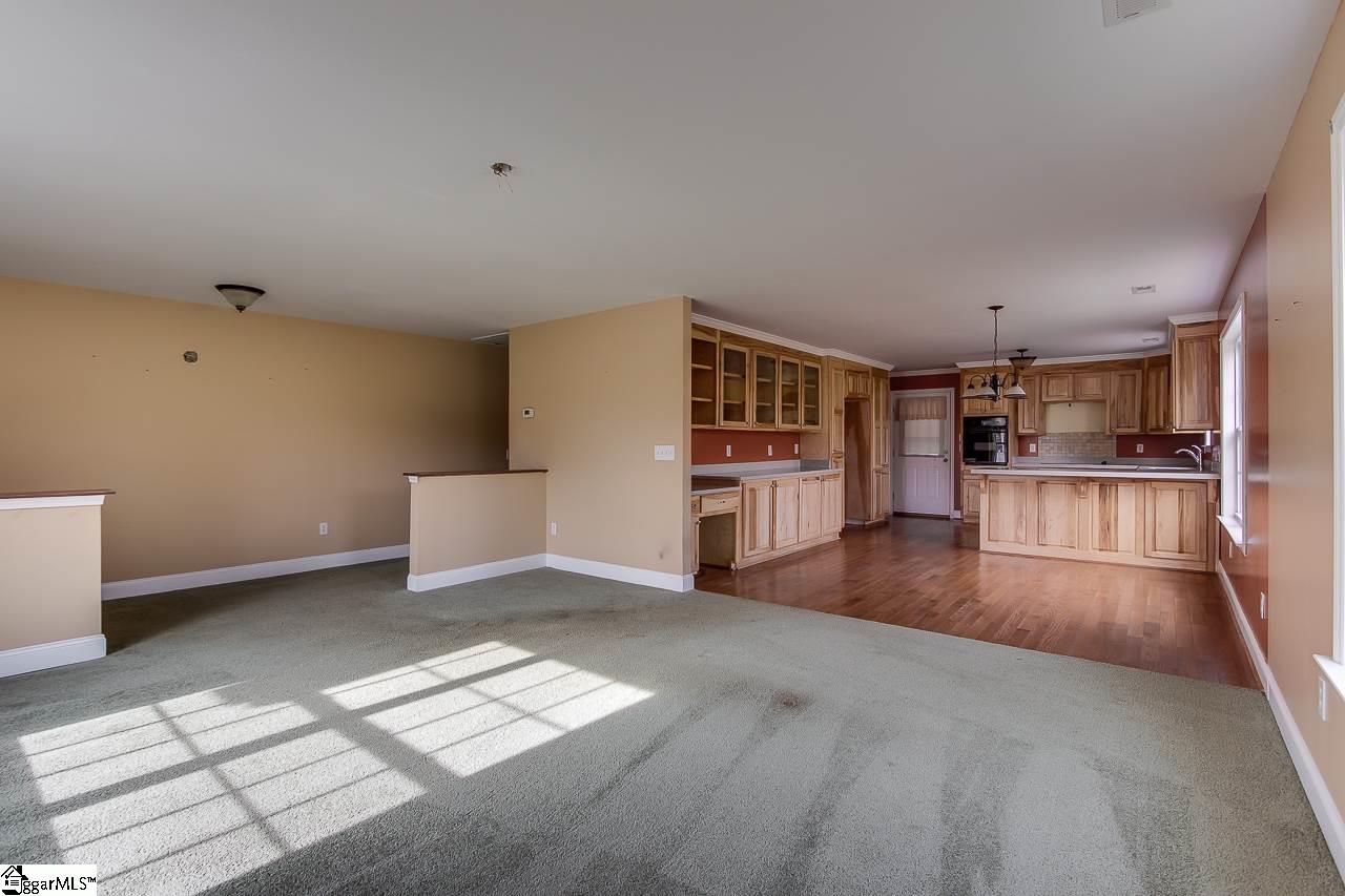 213 Sandifer Road Spartanburg, SC 29303 - Photo 10 of 31 Gallery Image 10
