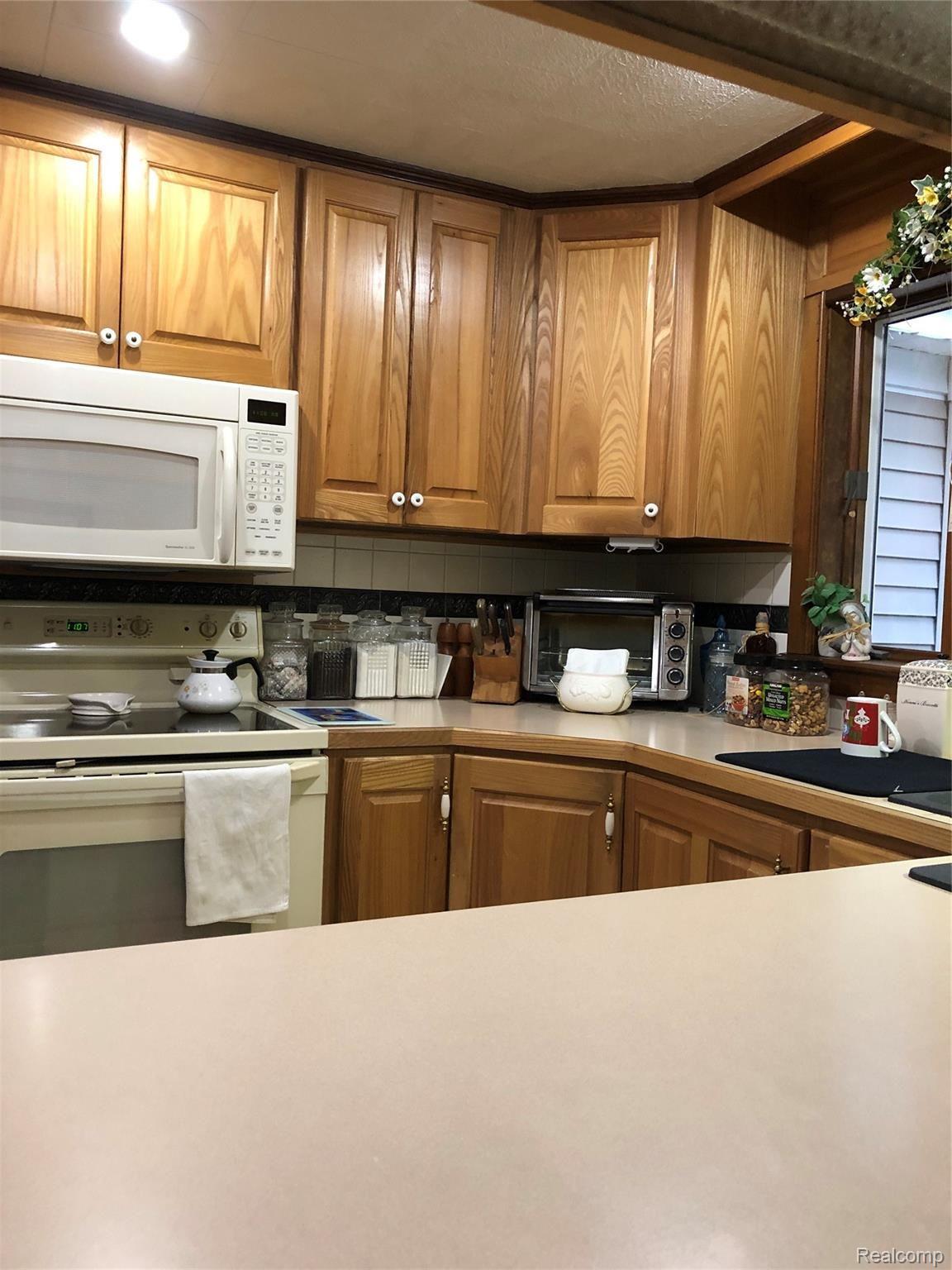 4784 Sutton Road Dryden, MI 48428 - Photo 25 of 69 IMG_1580.JPG