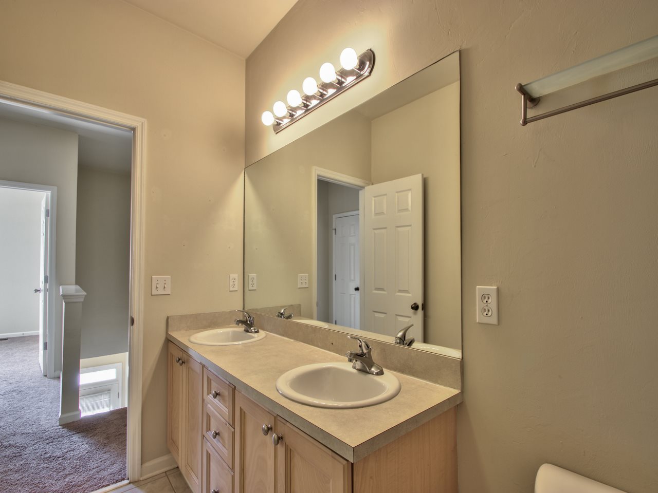 2014 Midyette Road, Unit 702 Tallahassee, FL 32301 - Photo 11 of 36 Gallery Image 11