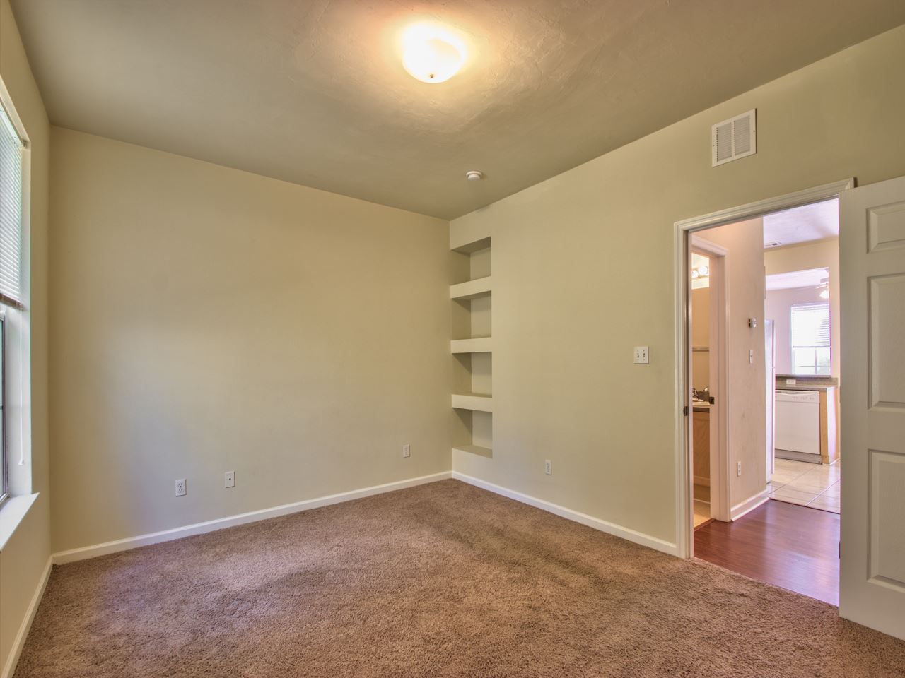 2014 Midyette Road, Unit 702 Tallahassee, FL 32301 - Photo 18 of 36 Gallery Image 18