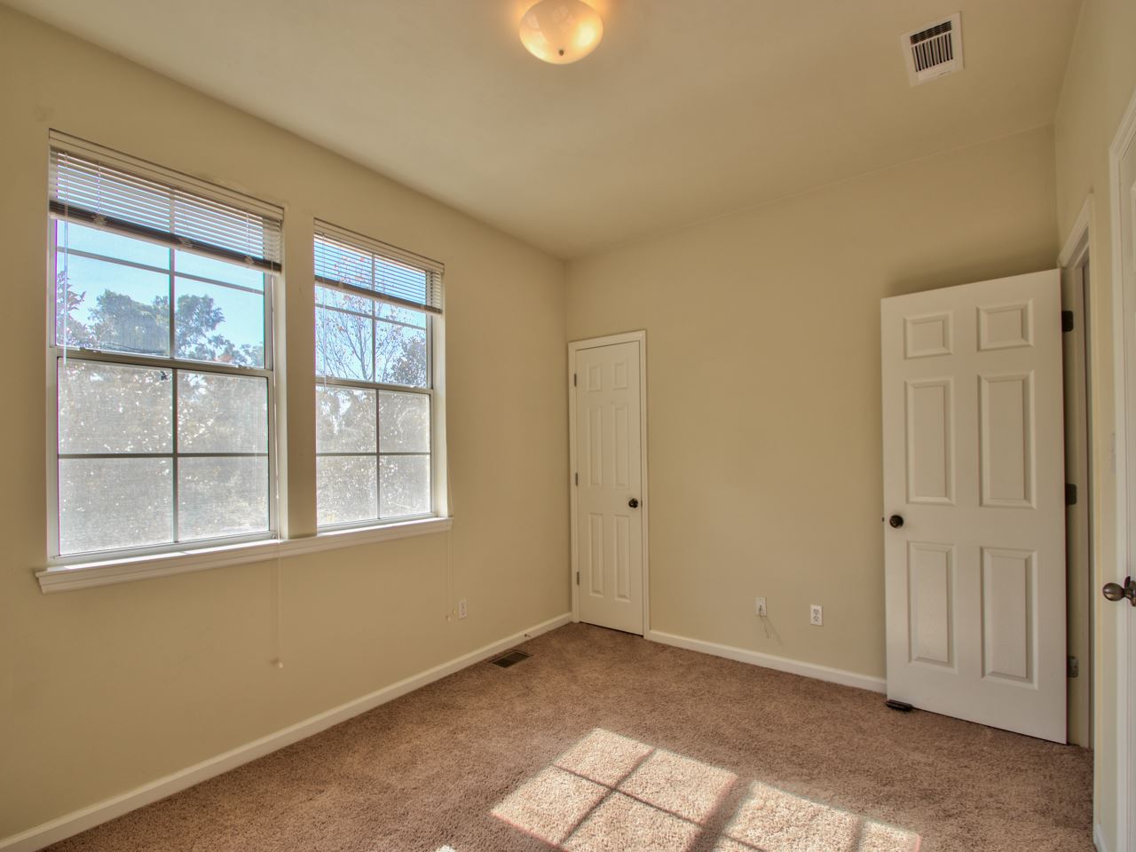 2014 Midyette Road, Unit 702 Tallahassee, FL 32301 - Photo 7 of 36 Gallery Image 7